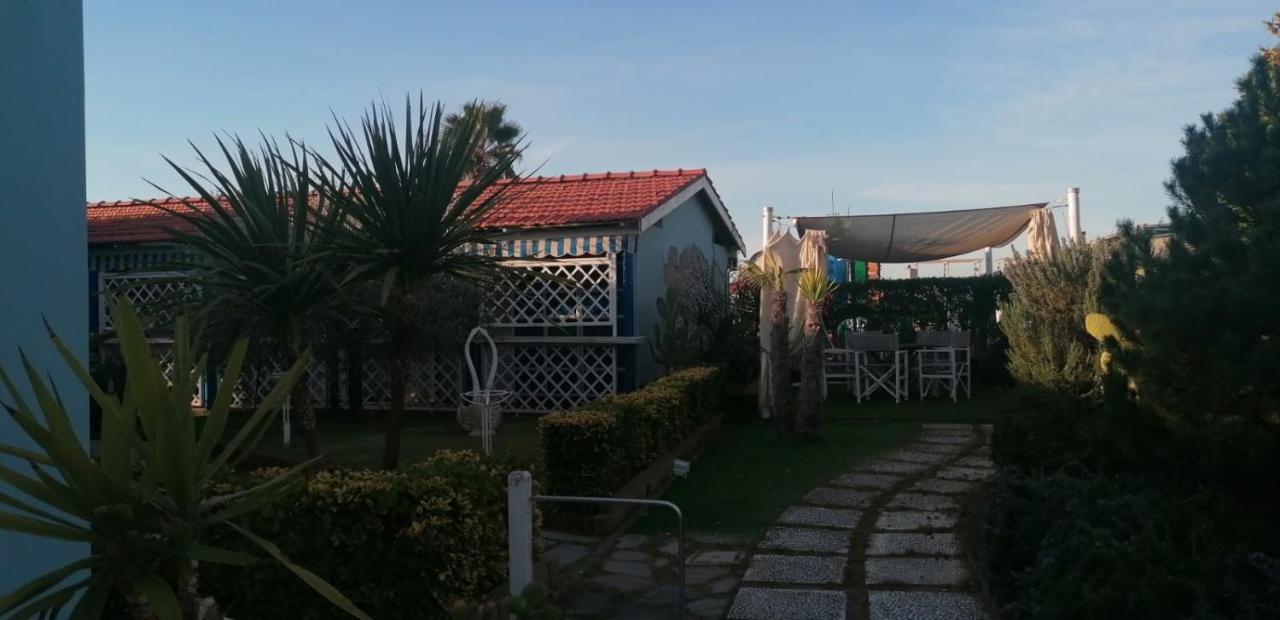 Bed & Breakfast Venezia Marina Di Carrara Extérieur photo